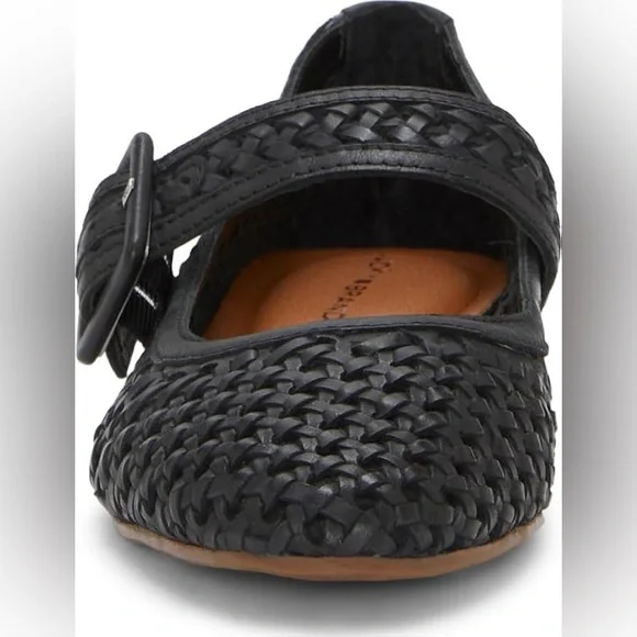 Lucky Brand
Millit Mary Jane Flats - Picture 2 of 10